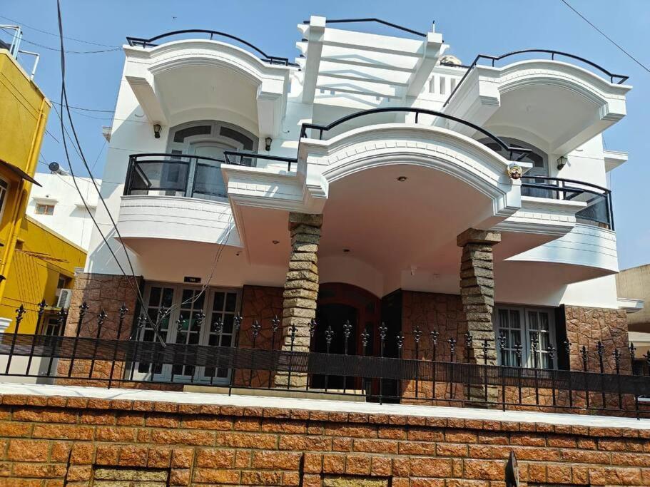 Waterfall Villa - 4Bhk Mysore Eksteriør bilde