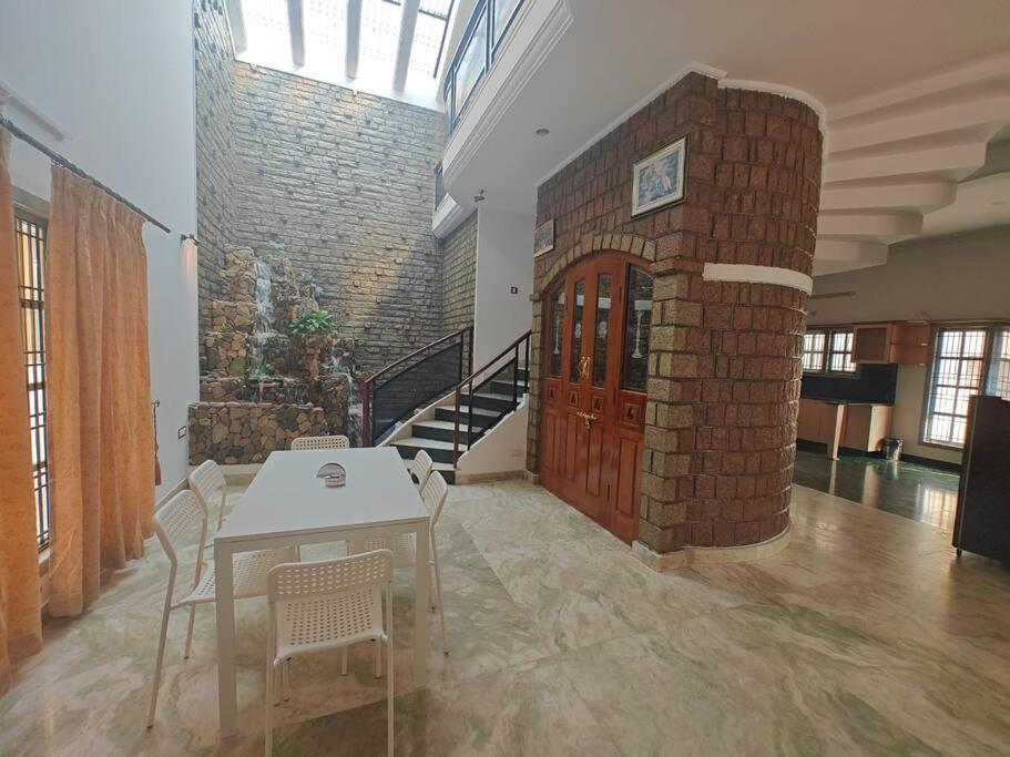 Waterfall Villa - 4Bhk Mysore Eksteriør bilde